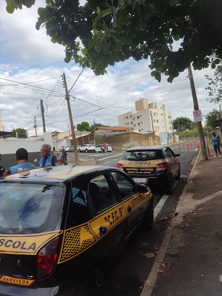 Foto 2 Auto Escola Advance