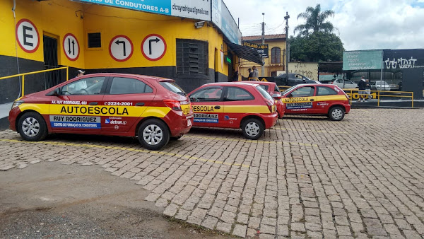 Foto 6 Centro de Formação de Condutores Ruy Rodriguez
