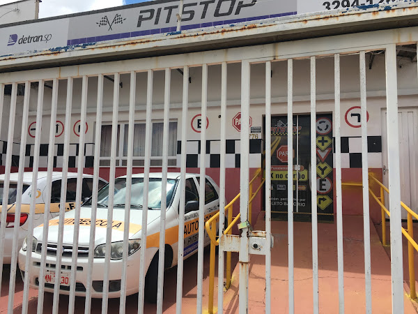 Foto 1 Auto Escola Pit Stop