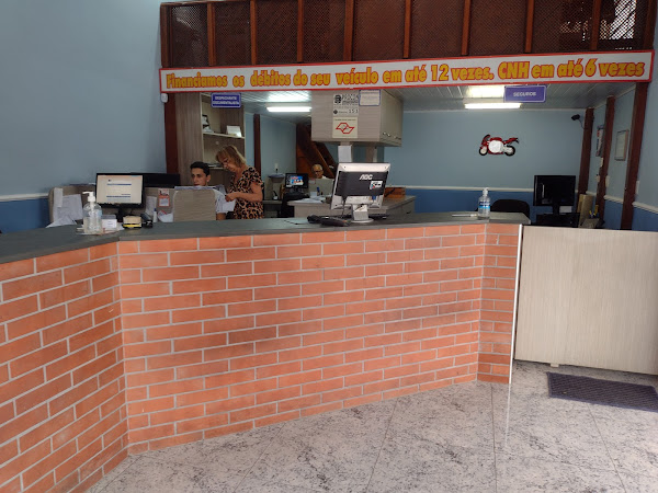 Foto 2 Auto Moto Escola Quinto Ltda ME