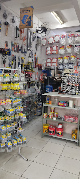 Foto 1 PMC - PIRINEUS Comércio de Materiais de Construção Ltda.