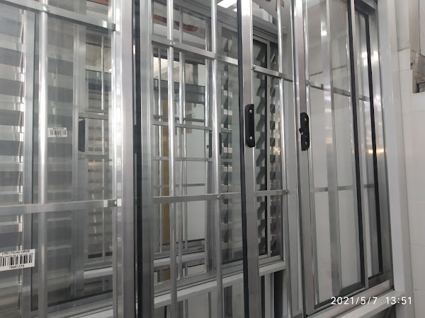 Foto 1 Okinawa depósito de materias para construção em São Mateus