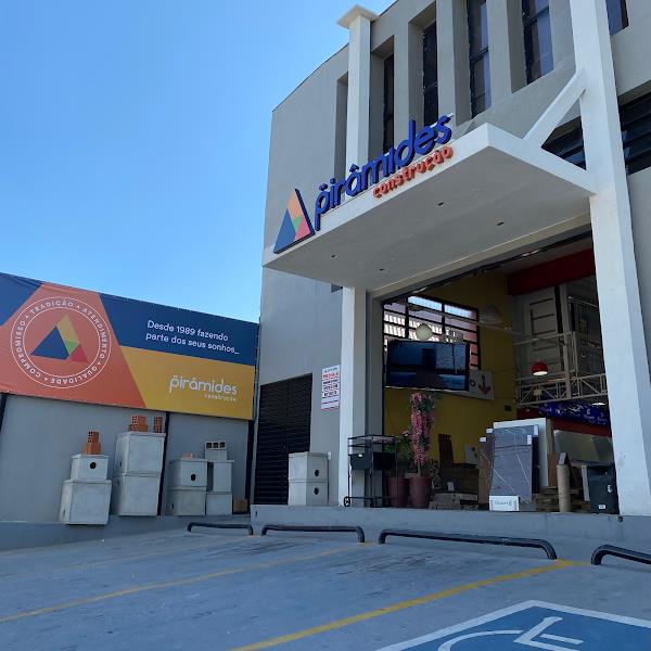 Pirâmides Construção