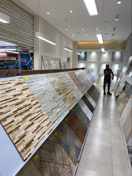 Foto 2 Pirâmides Construção