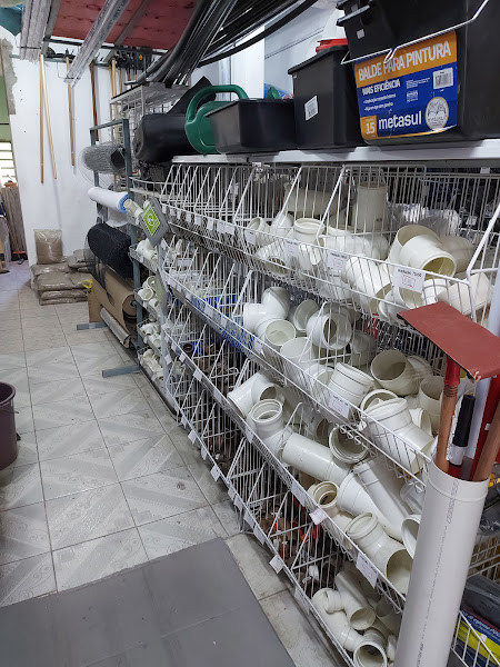 Foto 1 Deposito Rebouças