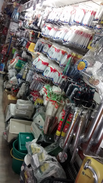 Foto 3 707 Material de Construção