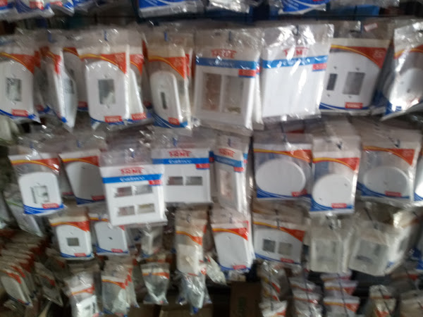 Foto 2 Material de construção do Cosminho.