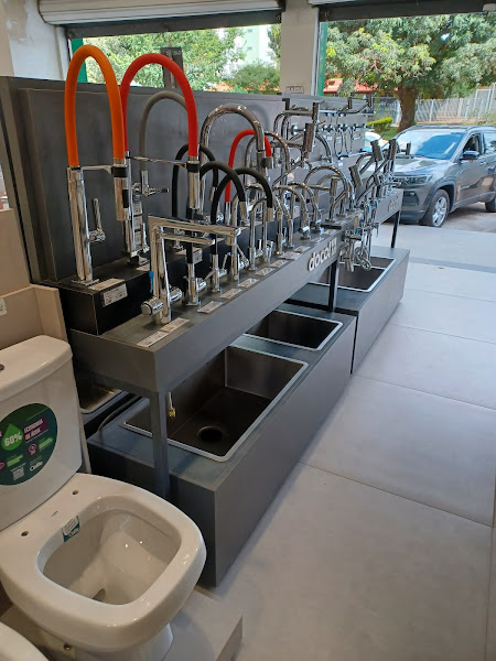 Foto 2 AC Coelho Materiais Para Construção Asa Norte: Porcelanato, Iluminação, Decoração, Acabamentos, Tintas, Brasília DF