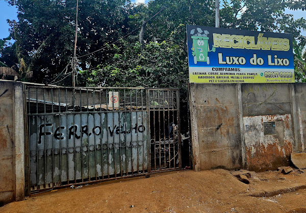 RECICLÁVEIS LUXO DO LIXO