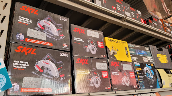 Foto 3 W L Material de Construção