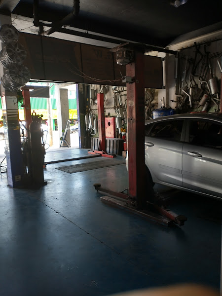 Foto 1 GW Auto Peças