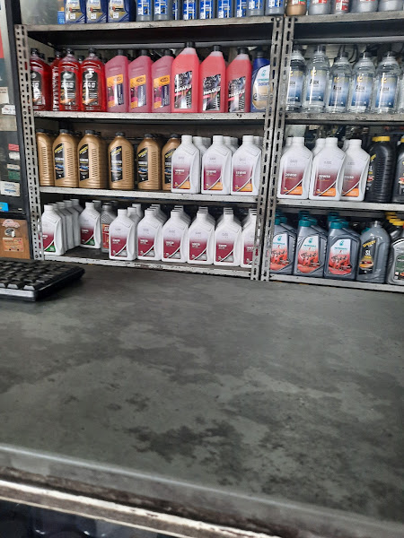 Foto 1 Casa Auto Peças