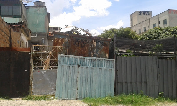 Foto 1 Ferro-Velho Jg