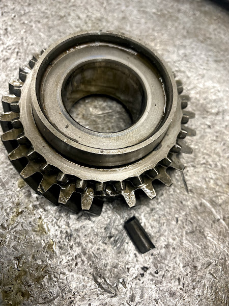 Foto 1 Shopping da Caixa ltda, está, há mais de 30 anos no mercado. E no mesmo endereço e também na av dom pedroII 3931 , Especializado em caixa de câmbio manual e Automatico!temos Peças e serviços de consertos de cambio, de marchas manual e automático.