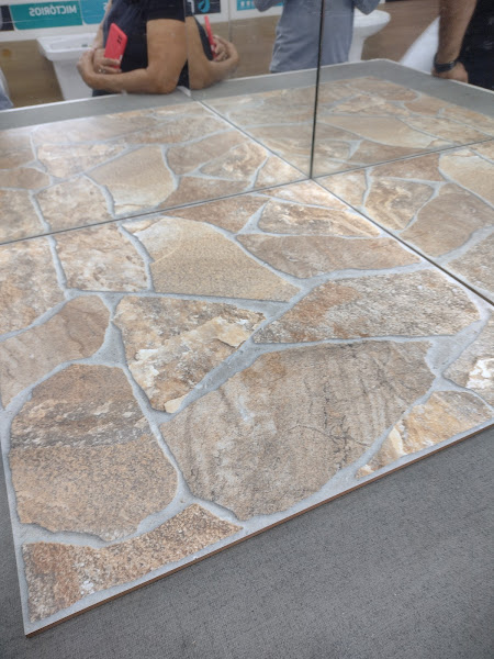 Foto 2 CASA POPULAR Com de Materiais de Construção ltda