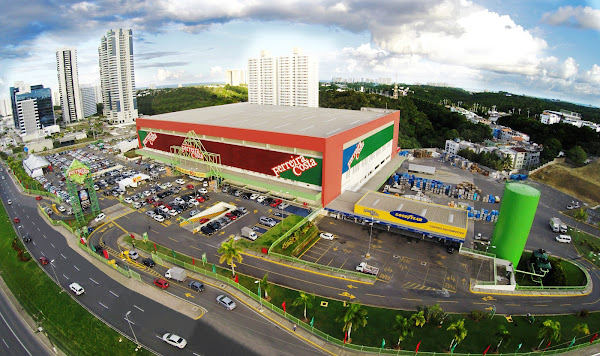 Foto 1 Home Center Ferreira Costa Salvador