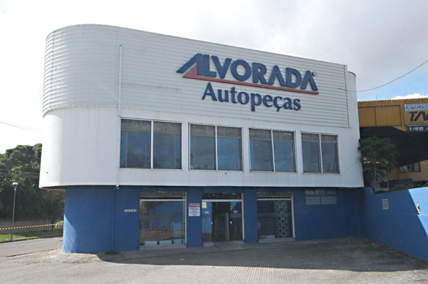 Alvorada Autopeças - Pinheirinho - Revenda Baterias Moura