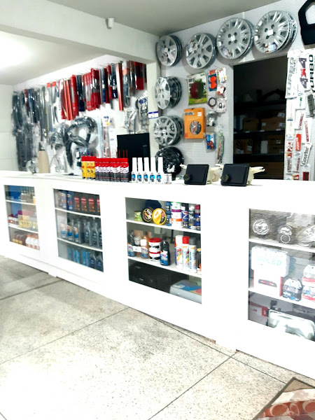 Foto 2 Vila Ford Auto Peças