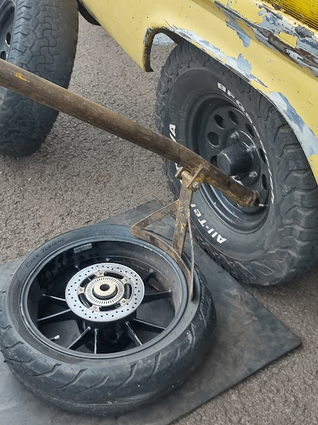 Borracharia móvel Souza vamos até você.