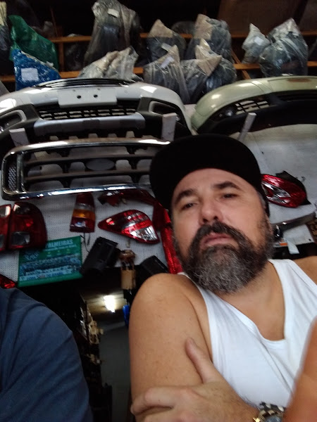 Foto 1 Auto Peças Celta