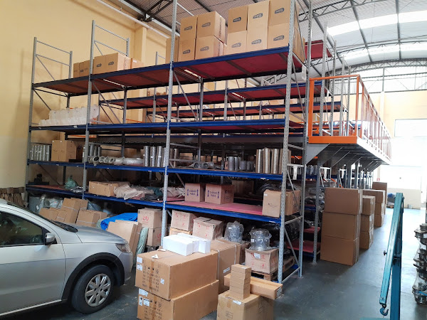 Foto 3 Volcom Distribuidora de Peças para Caminhões