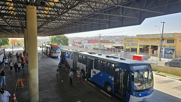 Comercial Aracy de Madeiras e Materiais Construção Comercial Aracy de Madeiras e Materiais Construção