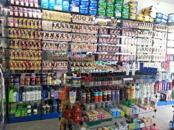 Foto 1 Drogaria 44 Foto 1 Drogaria 44