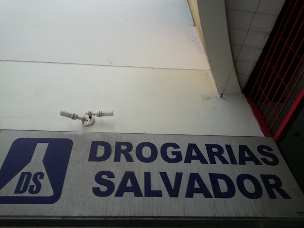 Foto 1 DROGARIAS SALVADOR Foto 1 DROGARIAS SALVADOR