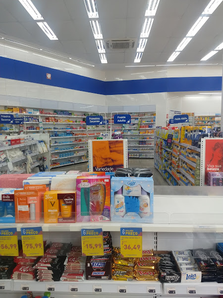 Foto 1 Farmácias Pague Menos