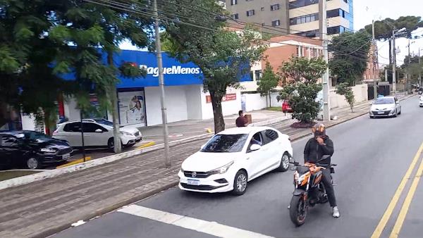 Foto 1 Farmácias Pague Menos