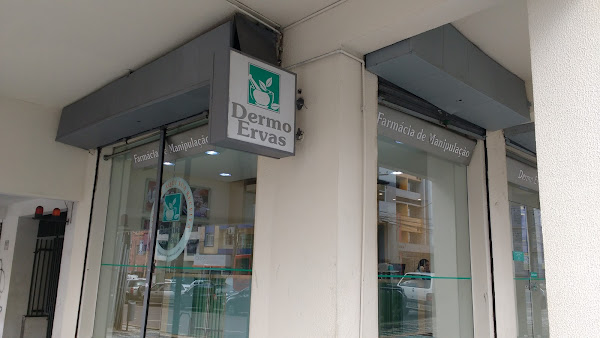 Foto 3 Dermo Ervas Farmácia de Manipulação Curitiba - PR
