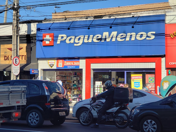 Foto 2 Farmácias Pague Menos