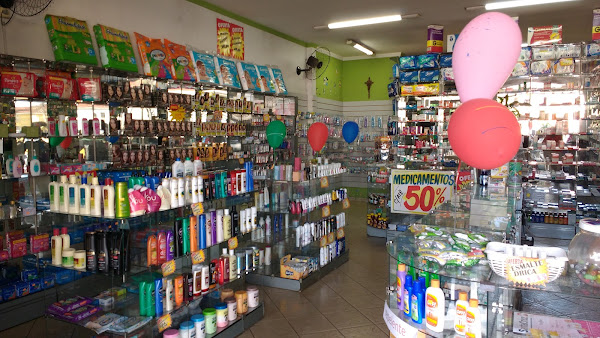 Foto 1 Farmacia Vila Rica