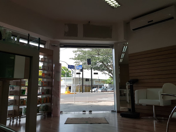 Medicinal Farmácia e Manipulação