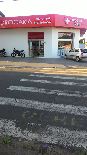 Drogaria Facine