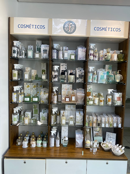 Foto 2 Fórmula e Cia. Farmácia de Manipulação - Cambuí