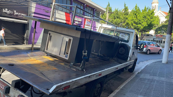 Foto 3 Guincho na Avenida Cruzeiro do Sul - Reboque de Carros 24 Horas Auto Socorro Canindé