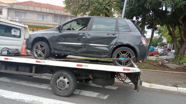Foto 1 Guincho na Rua Maurício de Barros - Reboque de Carros 24 Horas Auto Socorro Bom Retiro