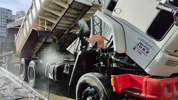 Foto 2 Lava Rápido Aricanduva (antigo Lava Caminhões)