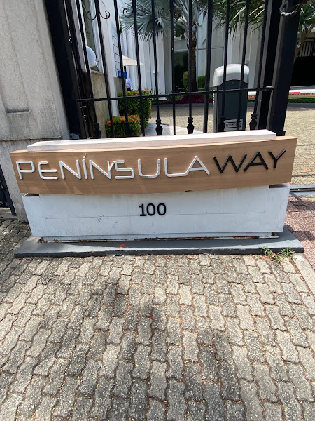 Foto 1 Flamboyants 100