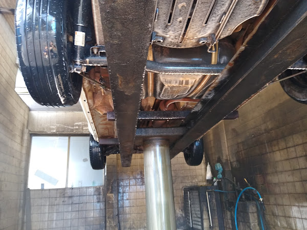 Foto 1 AA Stop Drive Rent a Car