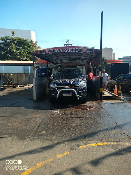 Lava Rápido Lava Rápido