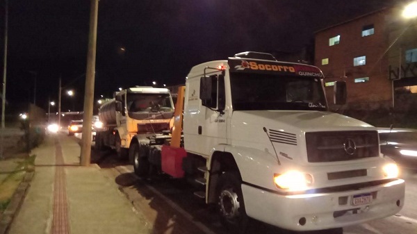 Foto 1 Socorro Minas - Guincho e Auto Socorro VEÍCULOS PESADOS e LEVES