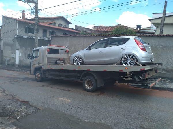Foto 1 MINAS Guincho 24 Horas Savassi MG - Auto Socorro Reboque Resgate Serviços de Guincho 24 Horas Savassi MG
