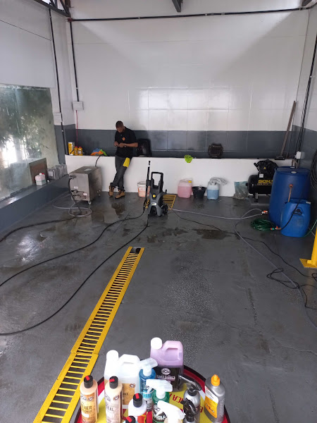 LAVA CAR PRODUTOS EM SERVIÇOS E ESTÉTICA AUTOMOTIVA LTDA