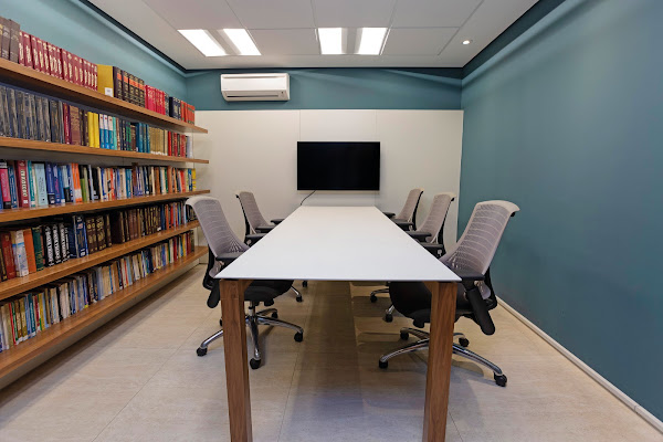 Foto 1 Andraus, Tomkiw, Petry & Grandinetti - Sociedade de Advogados