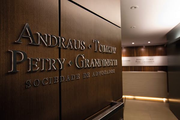 Foto 2 Andraus, Tomkiw, Petry & Grandinetti - Sociedade de Advogados
