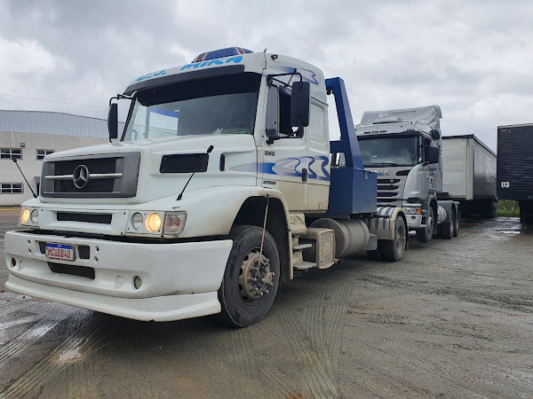 Foto 1 C. J. Mika Guinchos