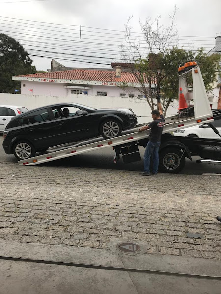 Foto 1 Guincho no portão água verde e capão raso guinchos Wl em Curitiba