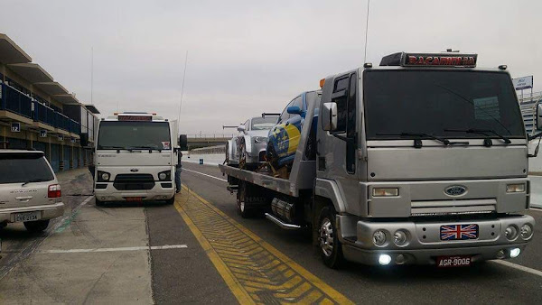 (Guincho no Centro de Curitiba - PR) Serviços de Reboque no centro de Curitiba - PR